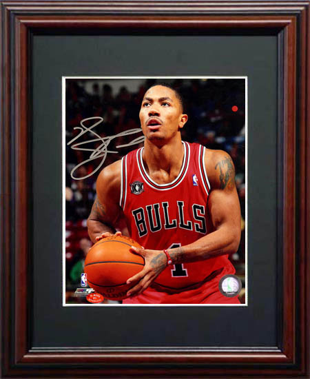 Derrick rose autographed basketball outlet