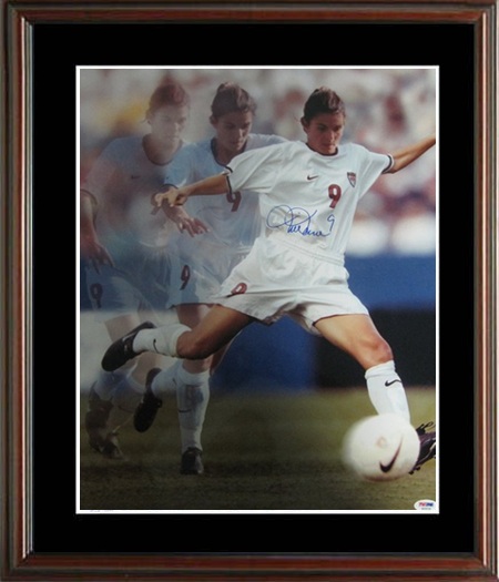 Mia Hamm Autograph Sports Memorabilia from Sports Memorabilia On Main Street, sportsonmainstreet.com