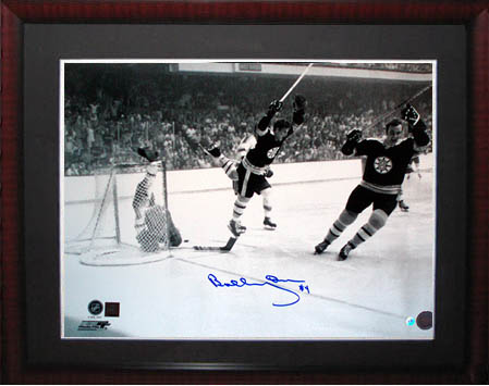 Bobby Orr Autograph Sports Memorabilia from Sports Memorabilia On Main Street, sportsonmainstreet.com